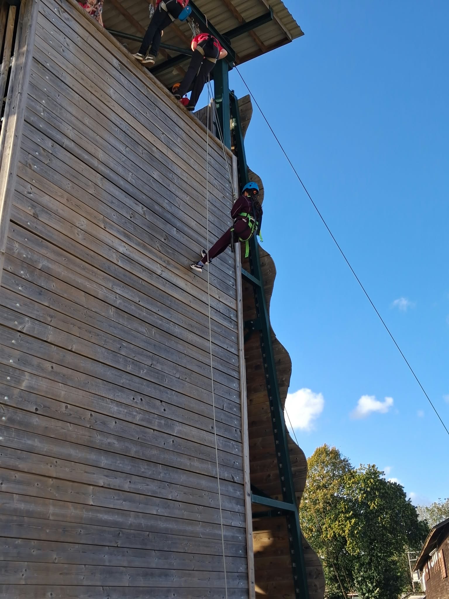 Group 1 children doing abseil and zipwire